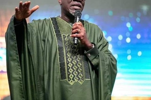 Pastor Dr. Mensah Otabil