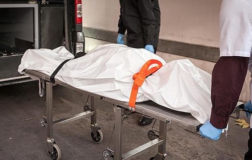 Drunk businessman killed by his security guards who mistook him for a thief