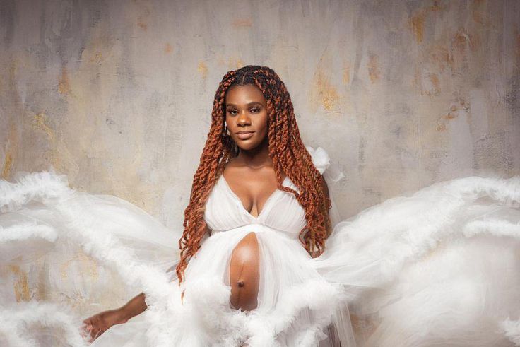 Nini Amerlise; Canadian-Ghanaian superstar model welcomes first child