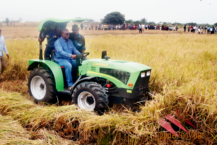 Buying tractors for farmers was one of my government’s biggest mistakes -Mahama admits