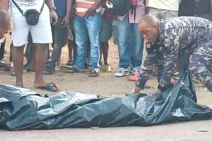 Angry youth stone 2 people to death, cut off another’s hand over 1 missing phone