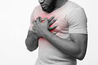 The acidity of lemon water can trigger heartburn [UnlockFood]