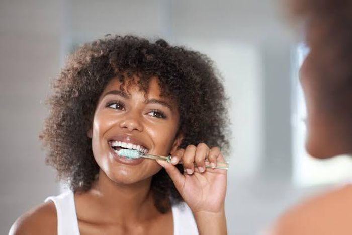 You should stop rinsing your mouth after brushing [Spedb]