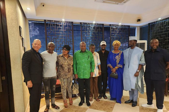 The New Force meets Mahama