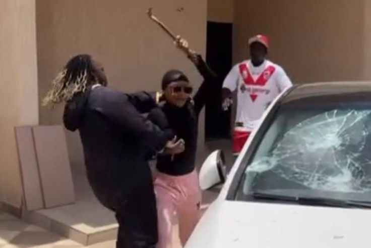 Angry Akuapem Poloo smashes windscreen of Musician's Benz during fight (VIDEO)
