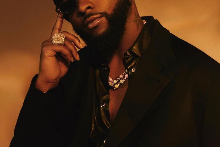 Davido shuts down O2 Arena for the third time