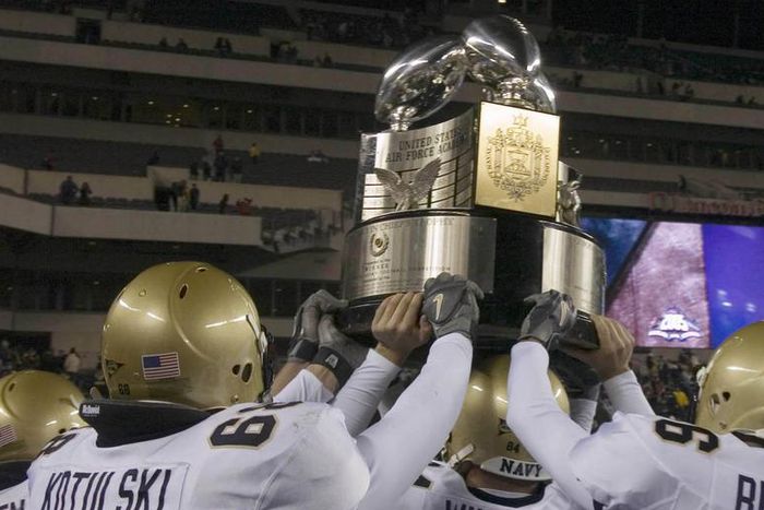 Army-Navy game commander in chief trophy