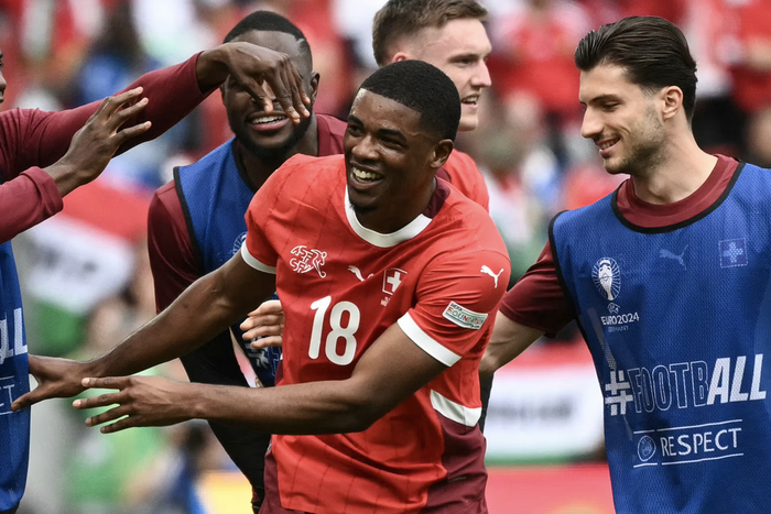 Kwadwo Duah: My Ghanaian family were happy to see me score for Switzerland