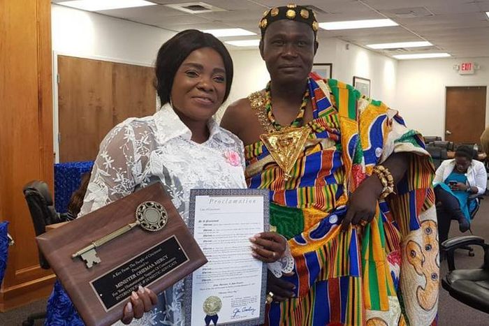 Ohemaa Mercy receives Key To City of Cincinnati in America