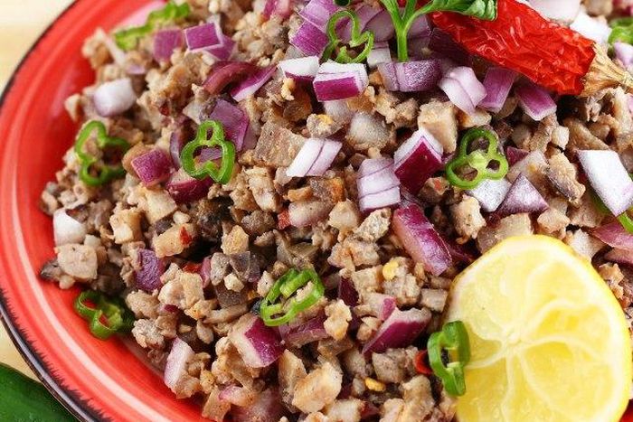 ___9088769___2018___11___9___14___sisig-1