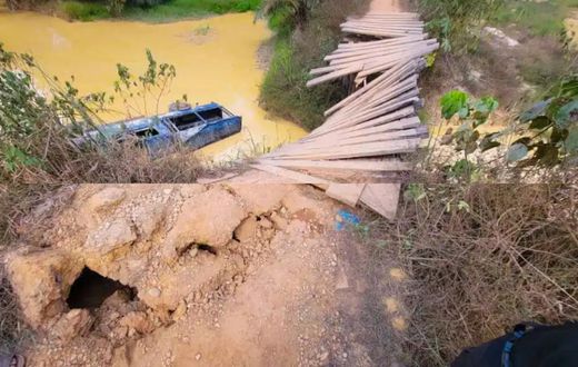 1 officer dies, 3 rescued as police patrol car chasing criminals drowns in river