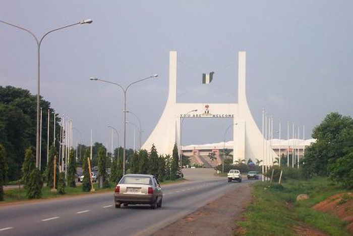 Abuja City Gate (Structurae)
