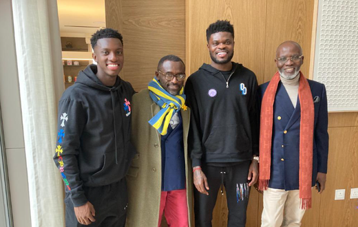 Gabby Otchere-Darko meets Arsenal stars Partey and Nketiah after Man City defeat