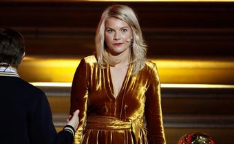 Ada Hegerberg reacts to getting asked to twerk at the Ballon d'Or.JPG