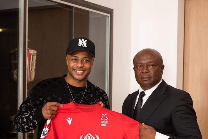 Andre Ayew joins Nottingham Forest
