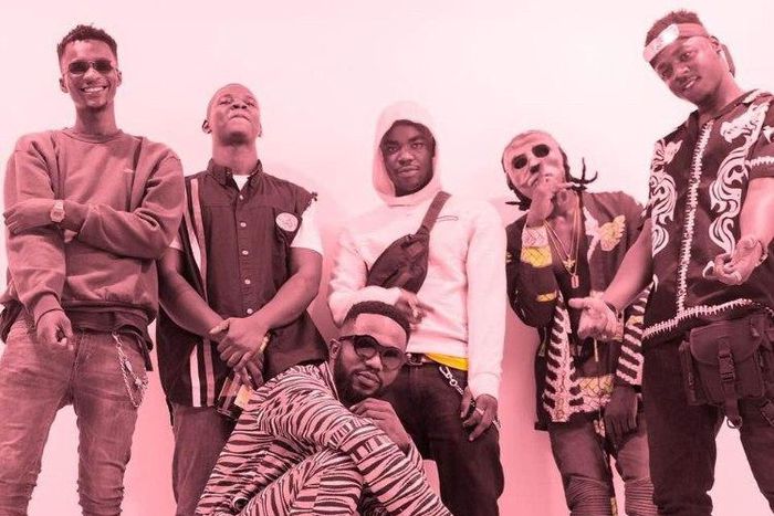 R2Bees - Boys Kasa feat. King Promise, Kwesi Arthur, Darkovibes..