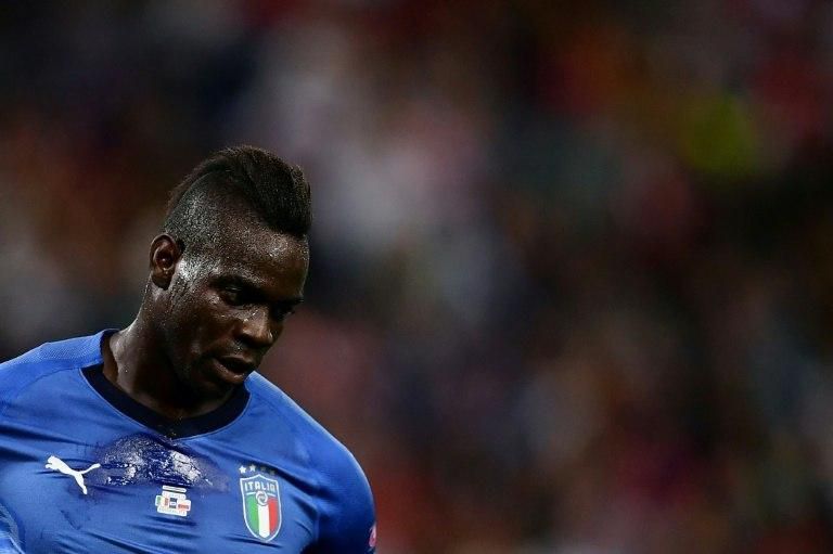 "His form is not extraordinary," the Italy coach said of forward Mario Balotelli.