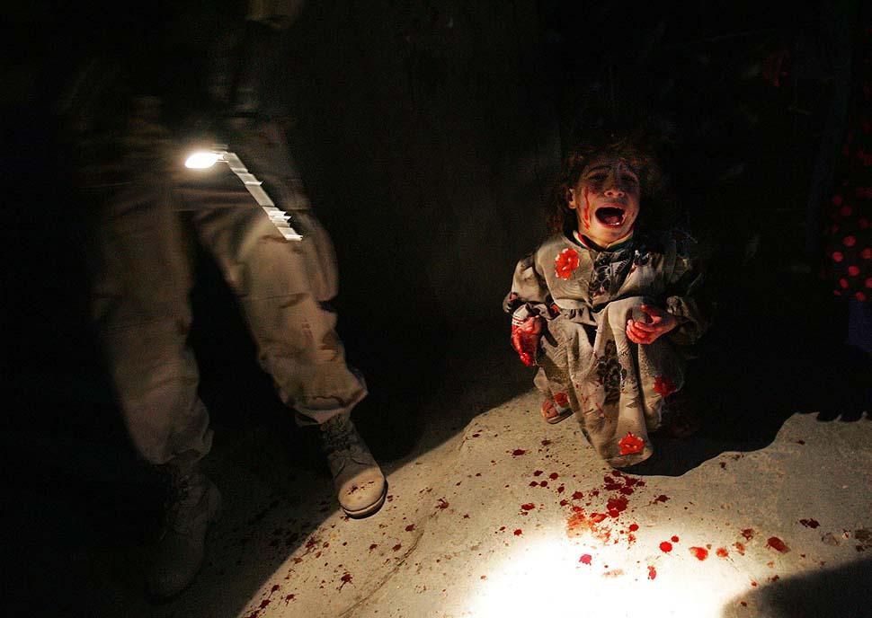 The remarkable stories behind 8 of the most iconic war photos ever taken