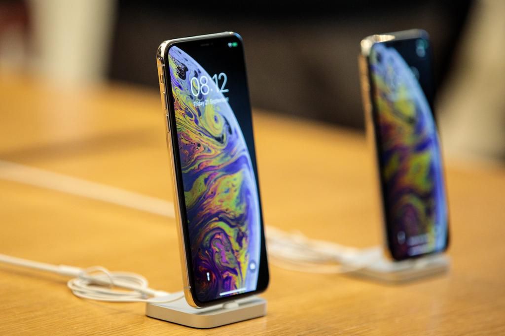 I've used the iPhone XS, iPhone XS Max, and iPhone XR — here's which one I'd recommend buying (AAPL)