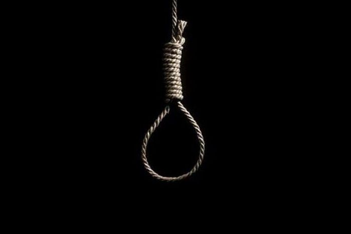 ___9088471___2018___11___9___13___Suicide