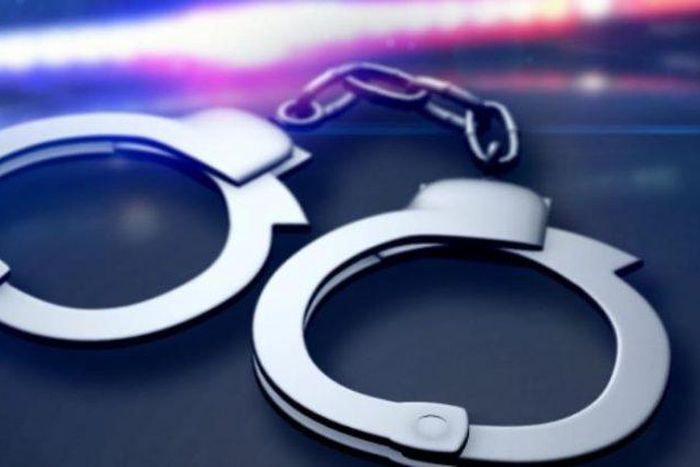 ___8946563___2018___10___6___21___HandcuffsMGN111-746x420