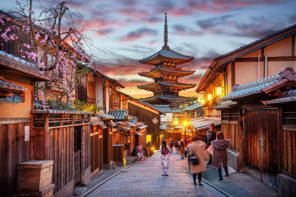Kyoto Japan is a beautiful city [delicious]