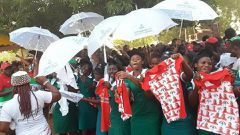 Ashanti region: 'Disappointed' nurses mob Mahama