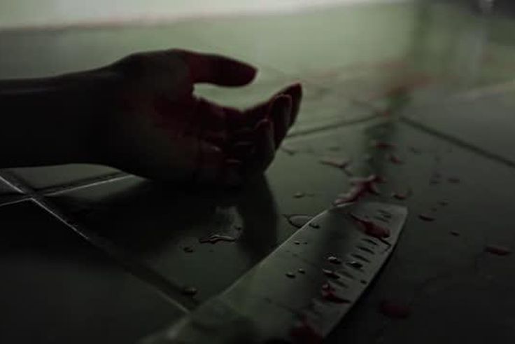 Two lovers stab each other over cheating allegations, lady dies