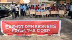 Its day 4 as pensioner bondholders return to Finance Ministry to picket over DDEP