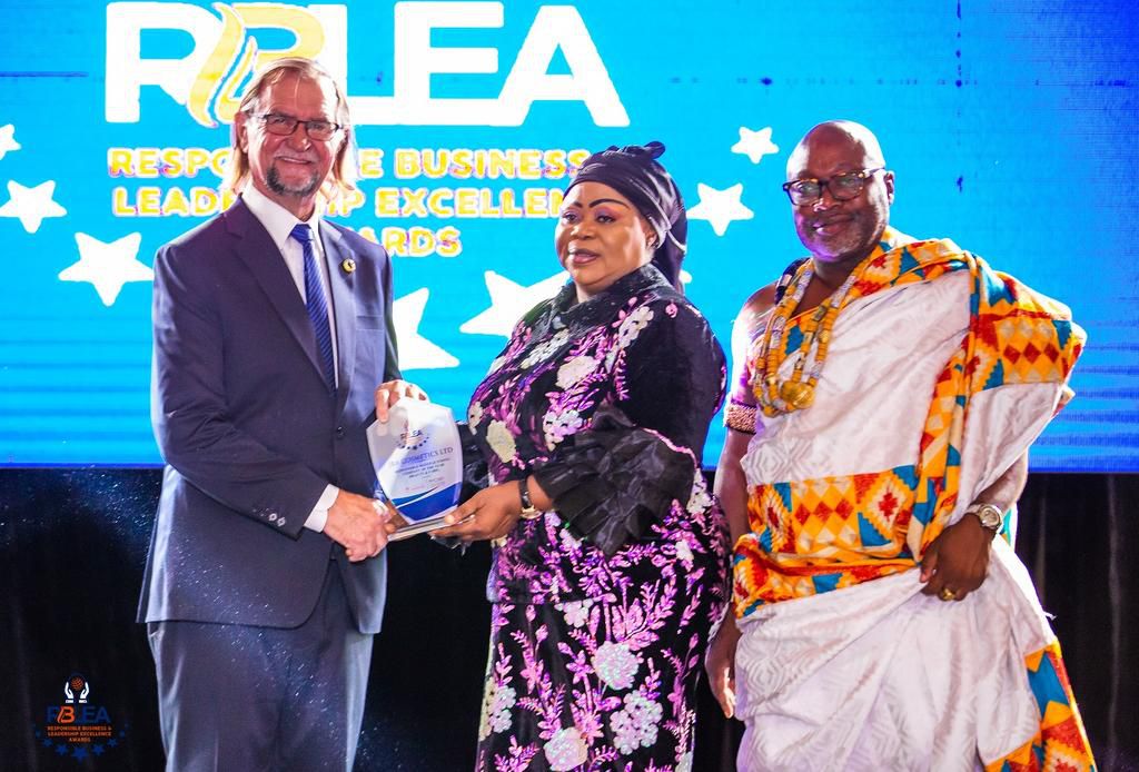 JRA Cosmetics picking up an award