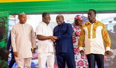 Dr Mahamudu Bawumia with YEA officials