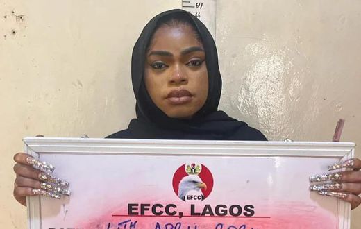 EFCC arrests Bobrisky for abusing naira notes