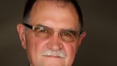 Professor Wayne Dunn, President of the CSR Training Institute