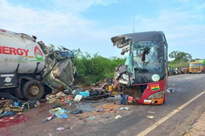 Gory accident on the Accra - Cape Coast road at Gomoa Okyereko