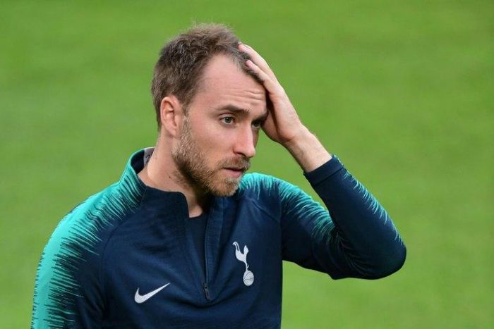 Tottenham's Christian Eriksen faces a race to face Barcelona
