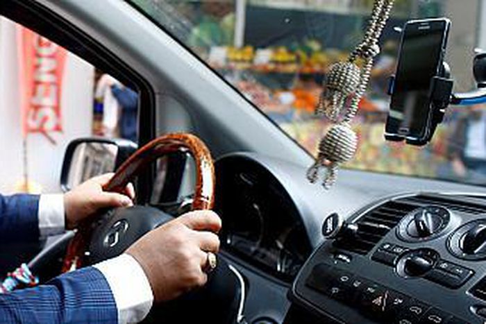 After failing 157 times, man finally passes driving knowledge test