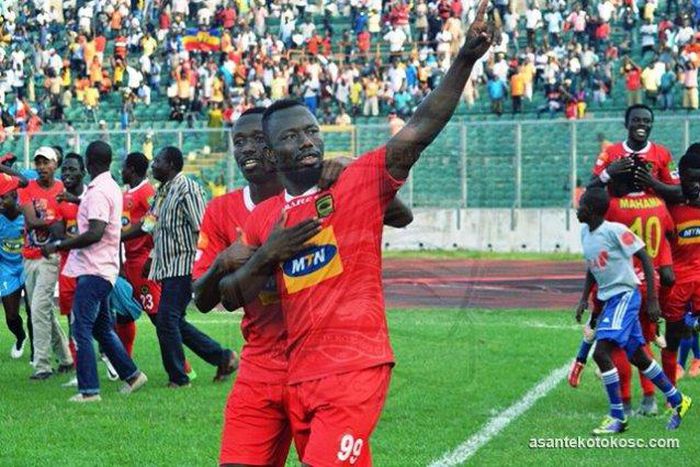 Sadick Adams' ha-trick sinks Hearts in FA Cup final