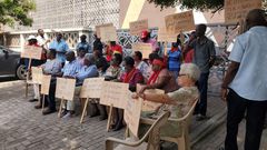 Its day 4 as pensioner bondholders return to Finance Ministry to picket over DDEP