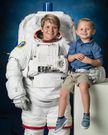 Astronaut Anne McClain brought her 4-year-old son to a NASA photo shoot before flying to the space station, and the pictures will melt your heart