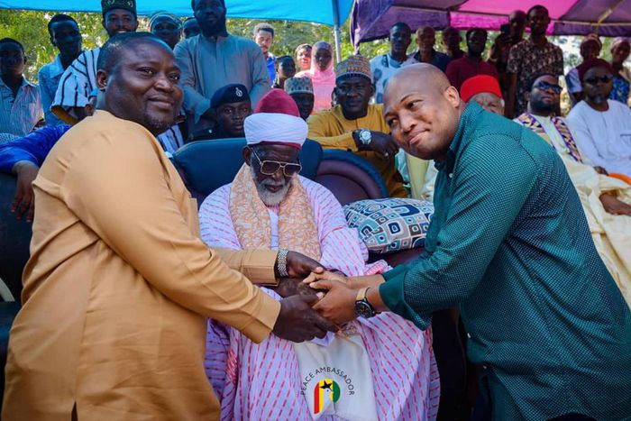 National Chief Imam and Clemence Gyato donate relief items to Dam Spillage victims