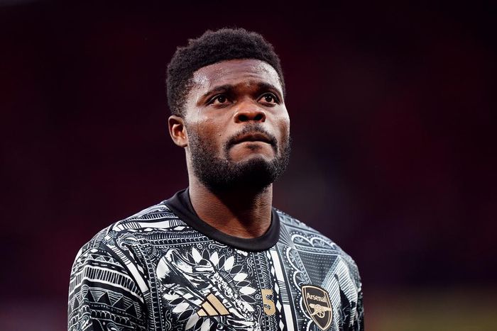 Barcelona ‘positive’ about signing Thomas Partey from Arsenal