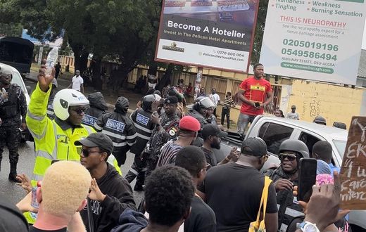 Protestors reject food and drinks