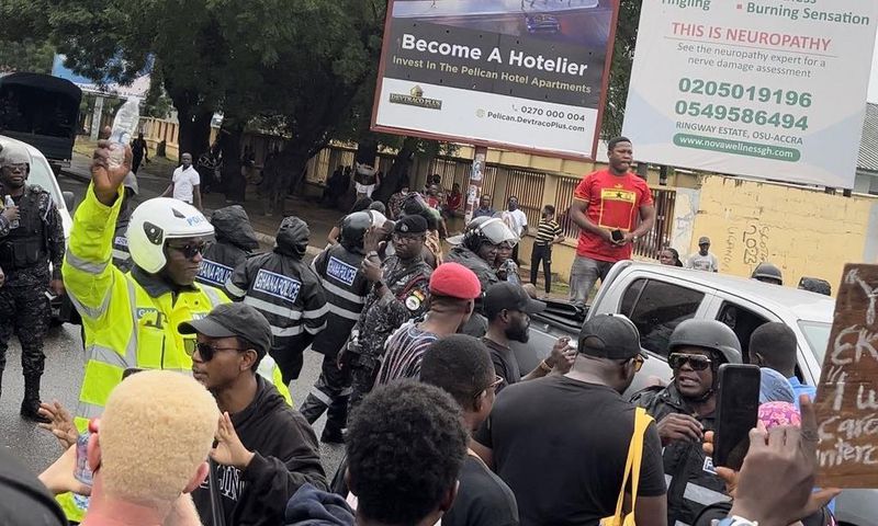 Protestors reject food and drinks