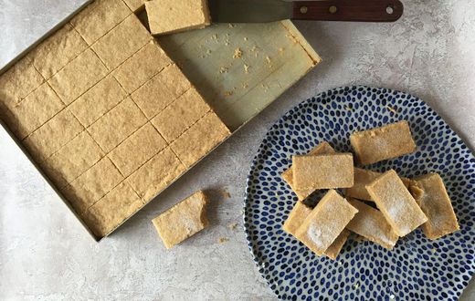 Irish shortbread-The edible flower