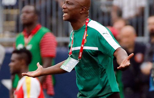 Kwesi Appiah recounts how he was hit by sachet water, attacked by macho men in Nsoatre