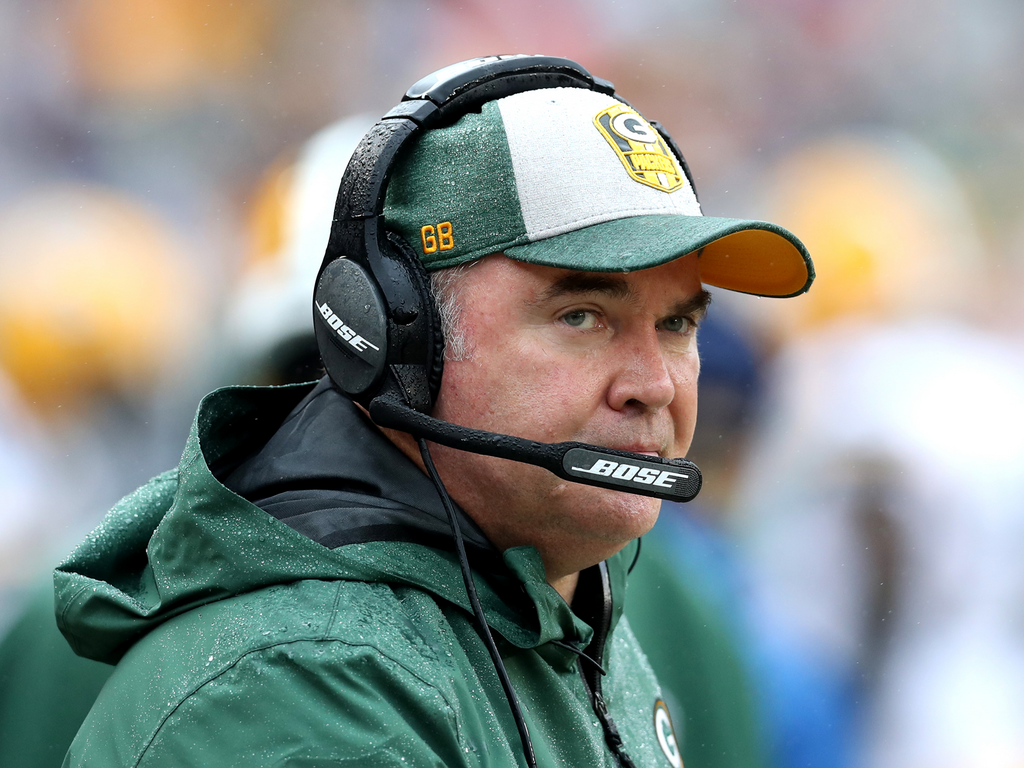 Top 12 waiver-wire pickups for Week 14 of fantasy football