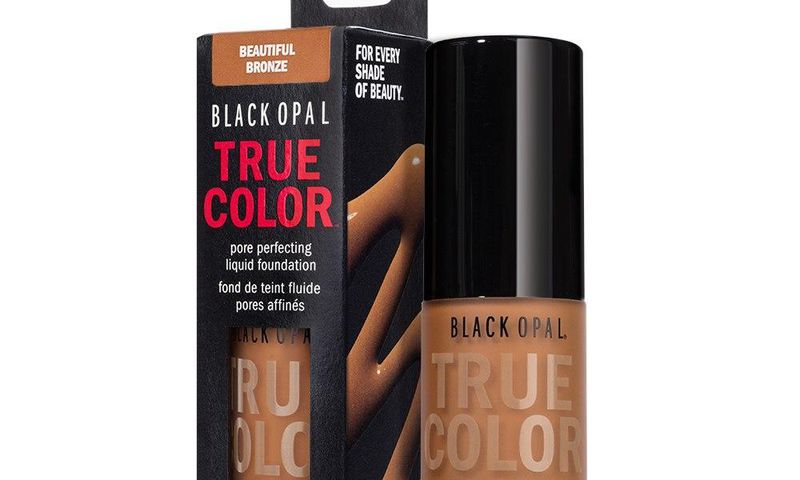Black Opal Pore Perfecting Foundation
