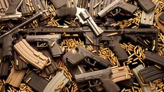 ___4525557___2016___1___5___18___o-GUNS-facebook
