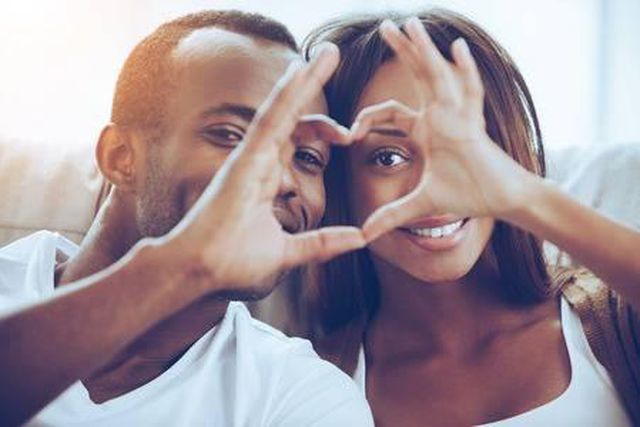 7 reasons why you're lucky if you find true love in your early 20's. [123rf]