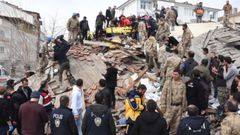 Magnitude 5.6 quake hits Turkey in latest major aftershock